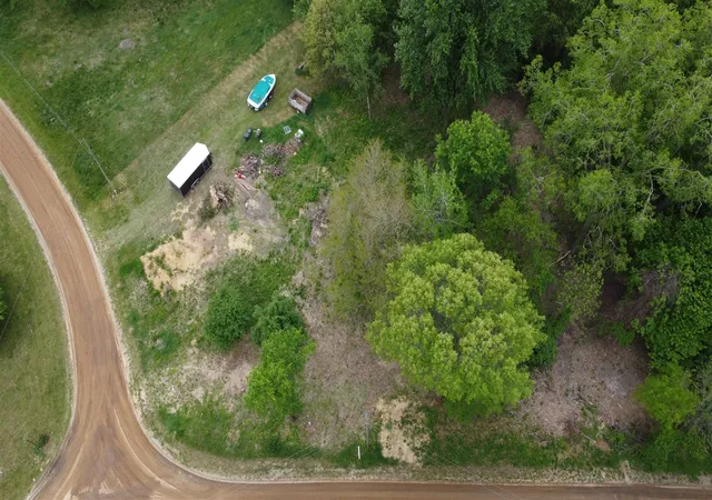 Photo 4 of Land for sale at V/l Mirror Dr, Jerome, MI 49249 | MLS# 70524407 | Listing updated on 2026-08-18
