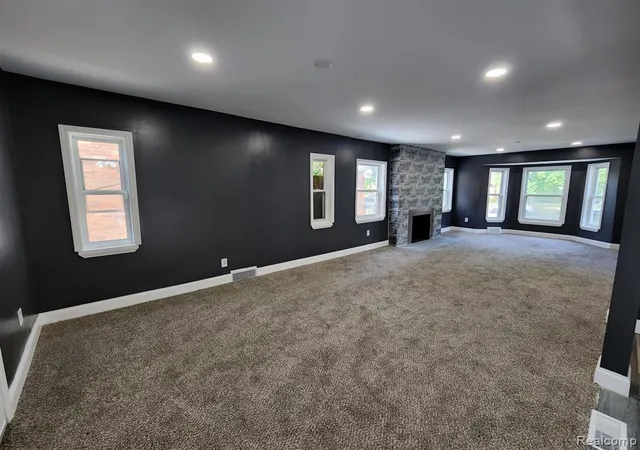 5th image of 17377 Pennington Dr, Detroit, MI 48221 | MLS# 60990936