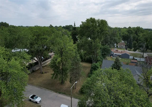 Photo 4 of Land for sale at Hipp St, Taylor, MI 48180 | MLS# 70553950 | Listing updated on 2026-08-27