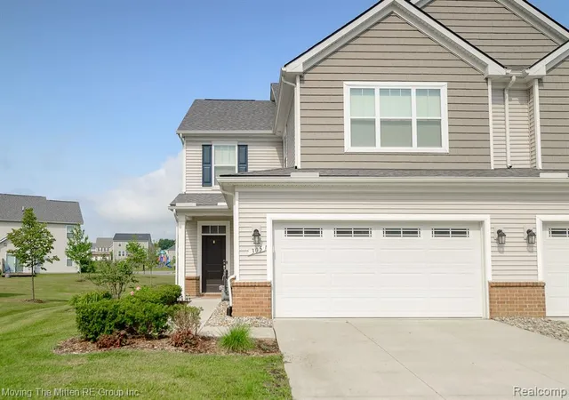 Photo 2 of Condo for sale at 305 Angus Ln, Saline, MI 48176 1781 | MLS# 61015885 | Listing updated on 2026-08-26
