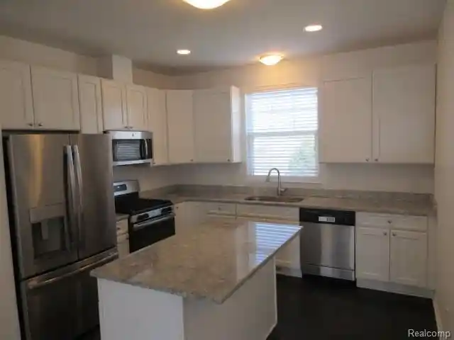 Listing Photo 2 - Condo for sale in 3143 Chambers located at 3143 Chambers, Wixom, MI 48393 - Unit 3143 Chambers