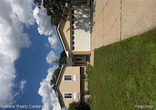 Homes for sale in Sterling Heights, MI | 39392 Owendale Dr, Sterling Heights, MI 48310 | MLS# 61009497