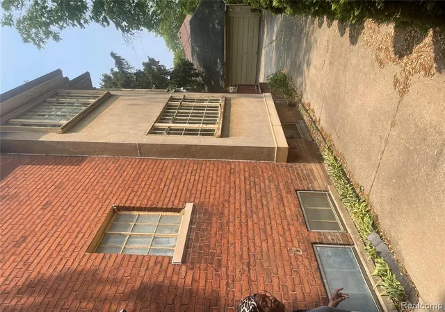 2nd image of 16514 La Salle Ave, Detroit, MI 48221 | MLS# 60406956