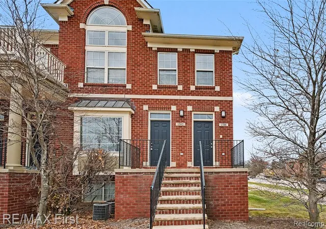 2nd image of 1582 Devon Ln, Troy, MI 48084 | MLS# 61008671