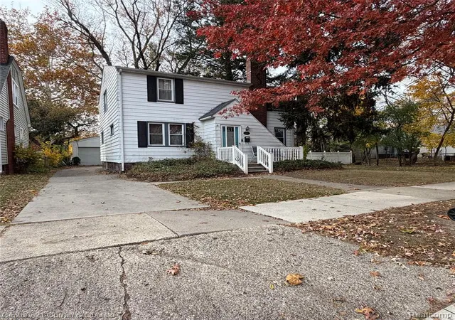2nd image of 418 S Dorchester Ave, Royal Oak, MI 48067 | MLS# 60979618