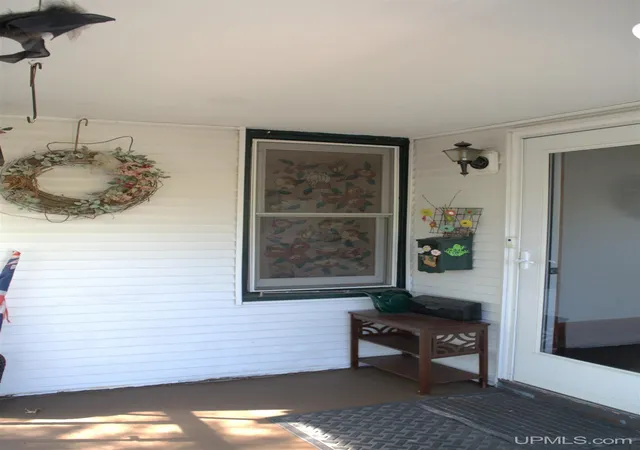 Homes for sale in Hancock, MI | 726 N Lincoln Dr, Hancock, MI 49930 | MLS# 50209868