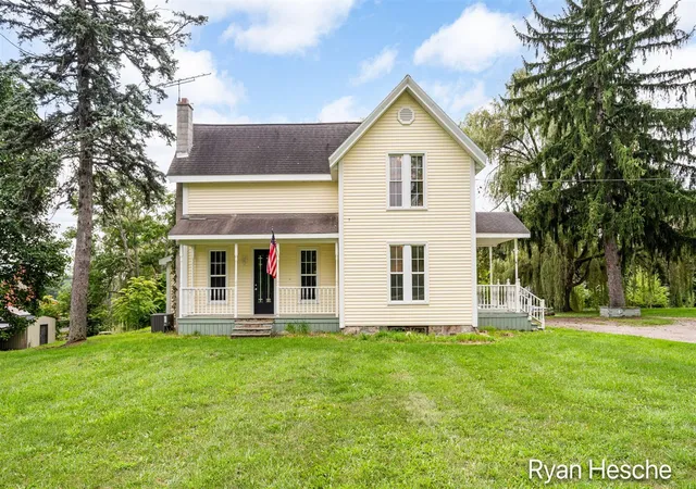Photo 1 of Sale Pending at 3681 Sayles Rd, Ionia, MI 48846 | MLS# 70555290 | Listing updated on 2026-09-09