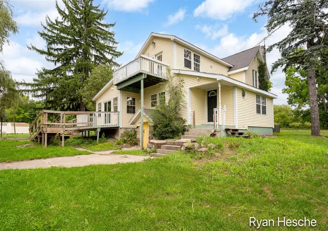 Photo 2 of Sale Pending at 3681 Sayles Rd, Ionia, MI 48846 | MLS# 70555290 | Listing updated on 2026-09-09