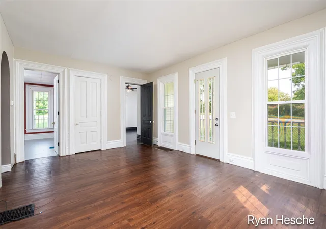 Photo 4 of Sale Pending at 3681 Sayles Rd, Ionia, MI 48846 | MLS# 70555290 | Listing updated on 2026-09-09