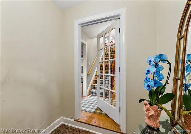 Photo 4 of Sale Pending at 31543 Fairfax Ave, Beverly Hills, MI 48025 | MLS# 61015184 | Listing updated on 2026-08-13