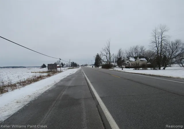 Homes for sale in Pinconning, MI | 1420 E Pinconning Rd, Pinconning, MI 48650 | MLS# 60376197