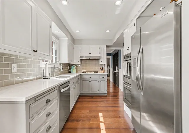Photo 2 of Single family home for sale at 932 Floral Ave, Grand Rapids, MI 49506 | MLS# 70548133 | Listing updated on 2026-08-19