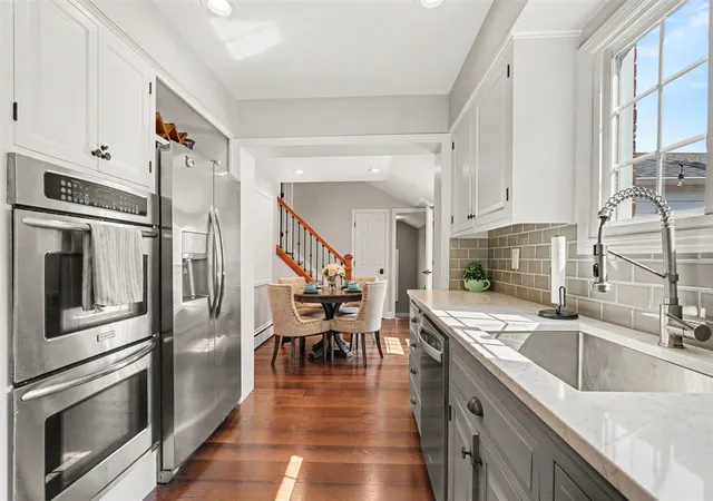 Photo 3 of Single family home for sale at 932 Floral Ave, Grand Rapids, MI 49506 | MLS# 70548133 | Listing updated on 2026-08-19