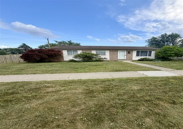 Homes for sale in Belleville, MI | 41559 Mc Kinley St, Belleville, MI 48111 | MLS# 70543747