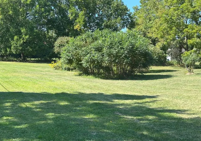 4th image of 2308 Paw Paw Ave, Benton Harbor, MI 49022 | MLS# 70530845