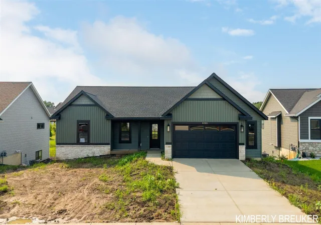 2nd image of 6286 Roman Rd, Allendale, MI 49401 | MLS# 70552389