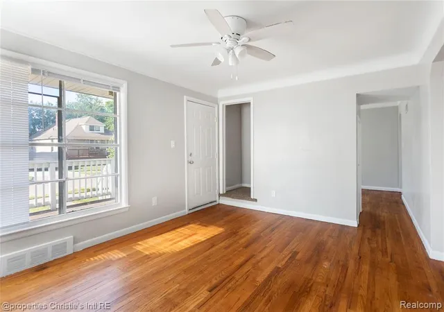 Photo 3 of Sale Pending at 17606 Tennyson St, Roseville, MI 48066 2836 | MLS# 61003862 | Listing updated on 2026-09-14