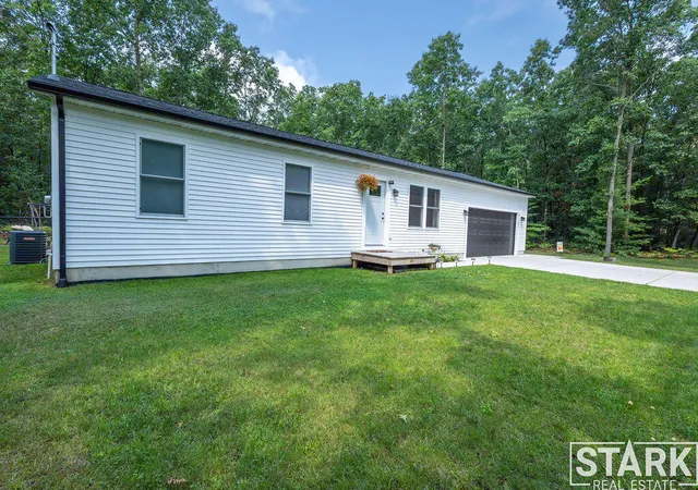 Photo 3 of Sale Pending at 6305 Kedzie Rd, Twin Lake, MI 49457 | MLS# 70551554 | Listing updated on 2026-08-26