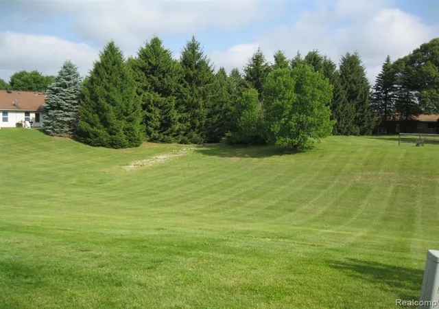 Photo 4 of Condo for sale at 138 Countryside Ln, Highland, MI 48357 | MLS# 61009174 | Listing updated on 2026-07-20
