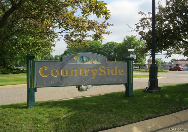 Photo 5 of Condo for sale at 138 Countryside Ln, Highland, MI 48357 | MLS# 61009174 | Listing updated on 2026-07-20