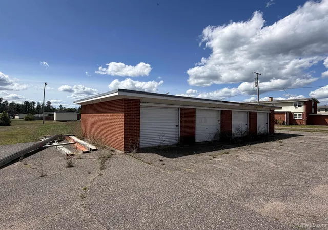 Photo 1 of Land for sale at 500 Invader Rd, Gwinn, MI 49841 | MLS# 50218261 | Listing updated on 2026-08-12