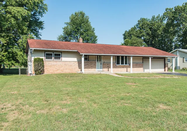 1st image of 35918 Riverview Dr, Paw Paw, MI 49079 | MLS# 70486575