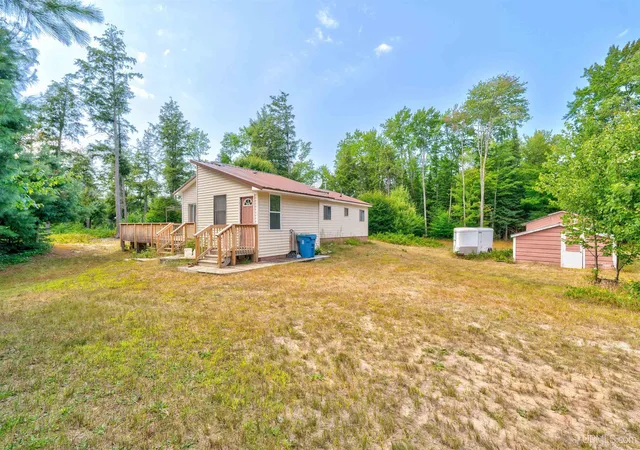 3rd image of 5307 N Cal'S Dr, Manistique, MI 49854 | MLS# 50219650