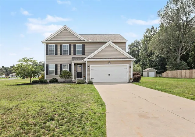 2nd image of 6219 Summer Ridge Ct, Greenville, MI 48838 | MLS# 70552681