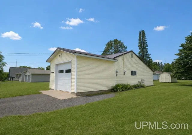Homes for sale in Bergland, MI | 502 Birch St, Bergland, MI 49910 | MLS# 50212098