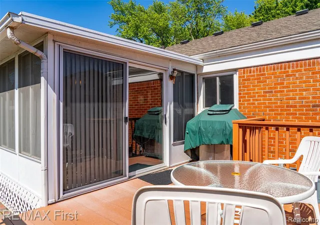 Homes for sale in Eastpointe, MI | 24815 Beck Ave, Eastpointe, MI 48021 | MLS# 60999445