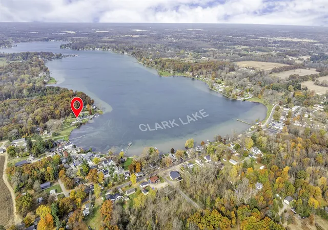 4th image of 2217 Shady Lane Ct, Clarklake, MI 49234 | MLS# 70443565