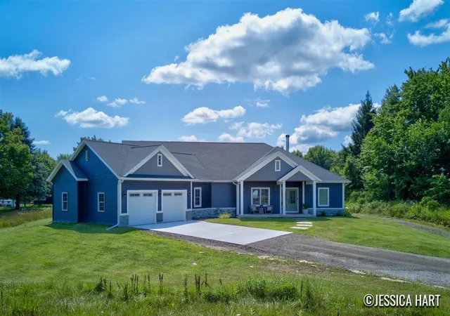 1st image of 9120 Whittall St, Rockford, MI 49341 | MLS# 70550071