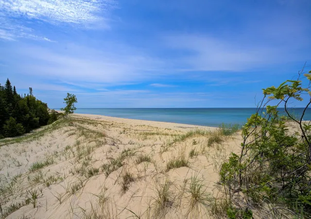 Homes for sale in Frankfort, MI | 3312 Old State Rd, Frankfort, MI 49635 | MLS# 80064369