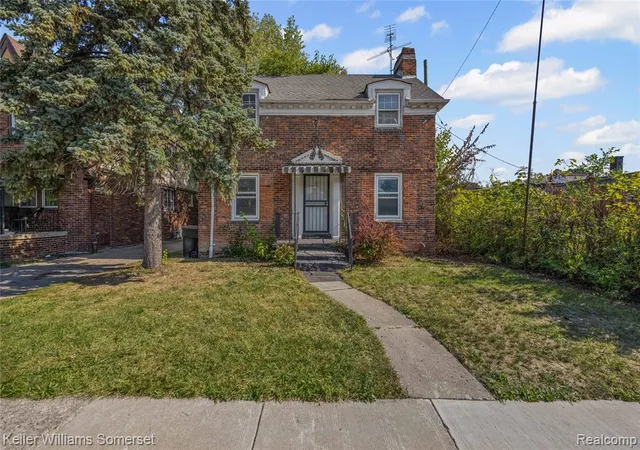 Homes for sale in Detroit, MI | 12375 E Outer Dr, Detroit, MI 48224 | MLS# 60942733