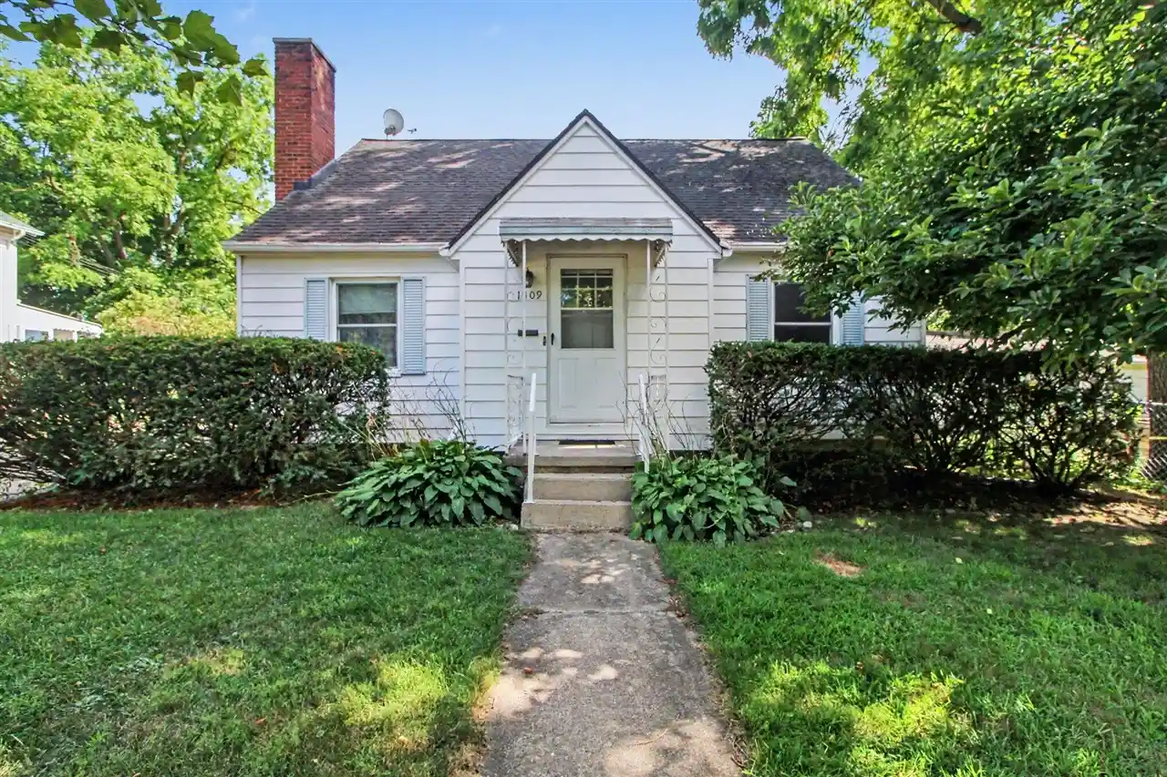 Single family home for sale at 1309 N Congress St, Ypsilanti, MI 48197-4605 | MLS# 70553083