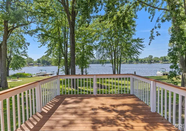 4th image of 8303 Cowan Lake Dr, Rockford, MI 49341 | MLS# 70536922