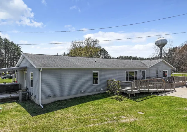 Homes for sale in Cadillac, MI | 3821 S 39 Rd, Cadillac, MI 49601 | MLS# 80068447
