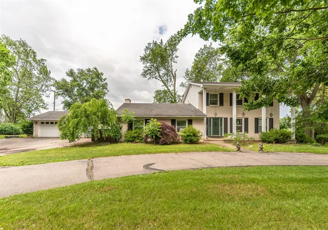 1st image of 3559 Meadow Ln, Saline, MI 48176 | MLS# 70541033