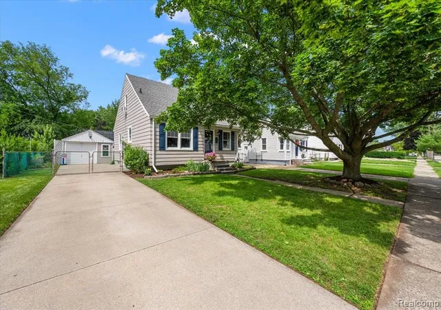 Homes for sale in Berkley, MI | 1706 Princeton Rd, Berkley, MI 48072 | MLS# 61007060