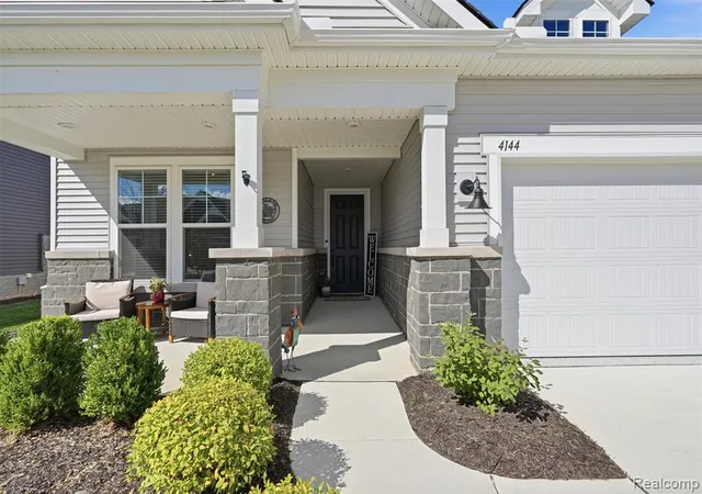 5th image of 4144 Dogwood Dr, Milford, MI 48381 4811 | MLS# 61023651