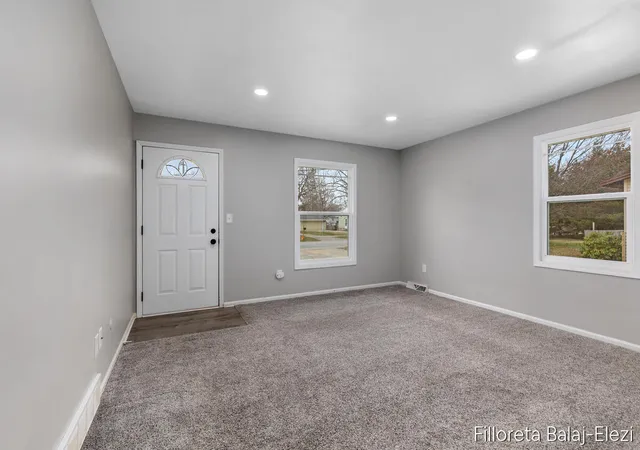 Photo 2 of Multi family home for sale at 418 56th Street, Grand Rapids, MI 49548 | MLS# 70523197 | Listing updated on 2026-05-23