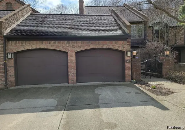 Photo 2 of Condo for sale at 13 Timberlane Ct, Dearborn, MI 48126 | MLS# 61023016 | Listing updated on 2026-08-21