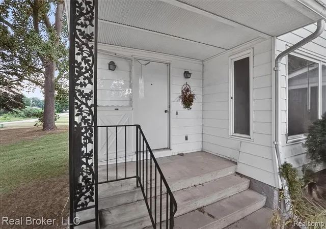 Photo 2 of Single family home for sale at 4425 M Dr, Athens, MI 49011 | MLS# 61020761 | Listing updated on 2026-08-27