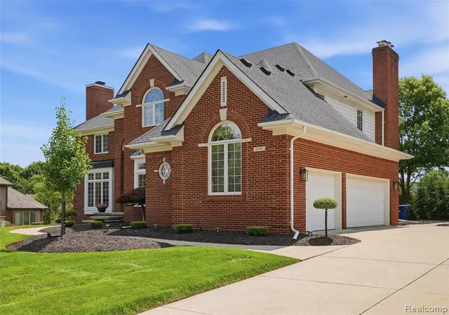 Homes for sale in Rochester Hills, MI | 1797 Blue Grass Dr, Rochester Hills, MI 48306 | MLS# 61009883
