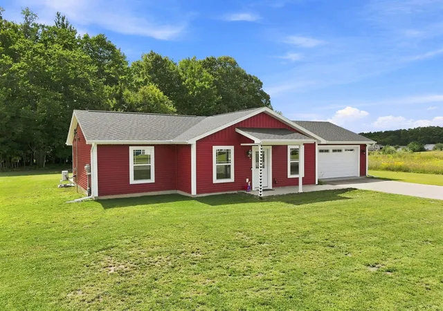 Single family home for sale at 2177 Pebblebrook Dr, Kingsley, MI 49649 | MLS# 80072940