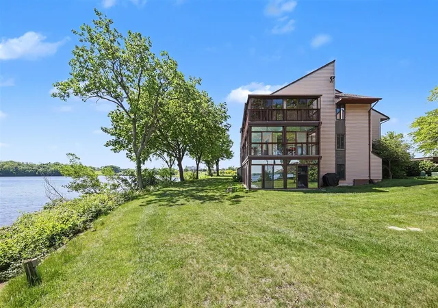 22nd image of 550 Cliffs Dr #301 C, Ypsilanti, MI 48198 | MLS# 70534984