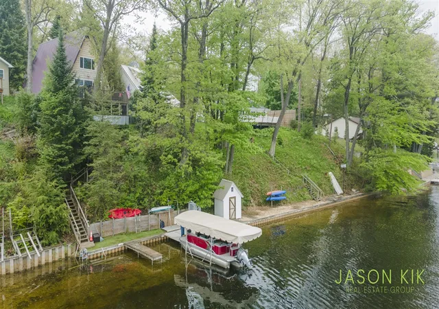 5th image of 679 W Lincoln Ave, White Cloud, MI 49349 | MLS# 70533219