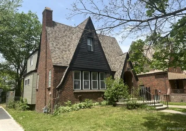 2nd image of 14051 Saint Marys St, Detroit, MI 48227 | MLS# 60997135