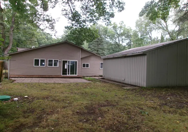 Photo 2 of Single family home for sale at 311 Hunter Dr, Lake, MI 48632 | MLS# 50220367 | Listing updated on 2026-09-07