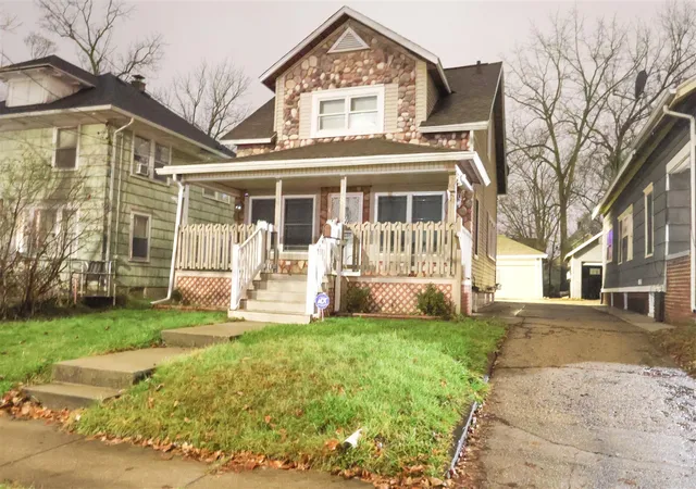 Photo 2 of Single family home for sale at 18 Highway St, Battle Creek, MI 49014 | MLS# 70553607 | Listing updated on 2026-08-28
